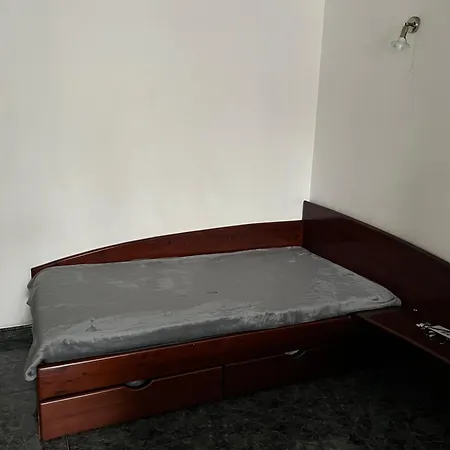 East Spacious And Comfort In The Suburb In София