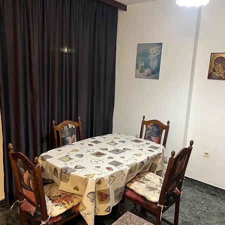 East Spacious And Comfort In The Suburb In Апартамент София
