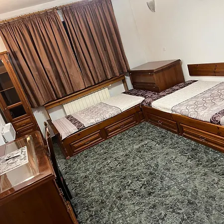 East Spacious And Comfort In The Suburb In * София