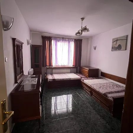 East Spacious And Comfort In The Suburb In *