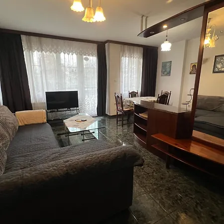 Апартаменты East Spacious And Comfort In The Suburb In София