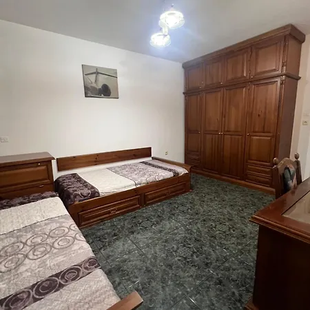 East Spacious And Comfort In The Suburb In *